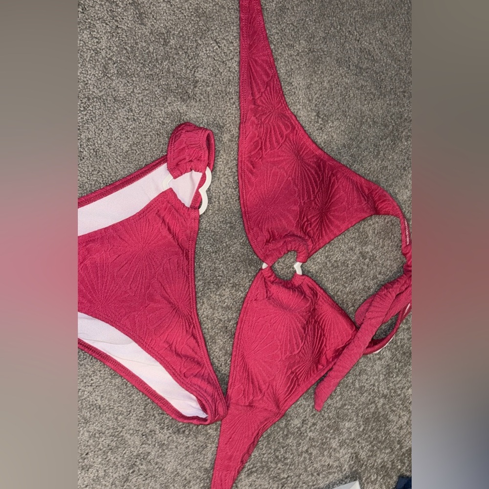 Textured Heart-Accent Raspberry Bikini Set - Picture 3 of 5